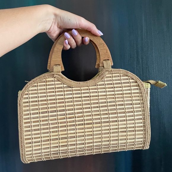 Cute Small Wooden handbag - Picture 6 of 7